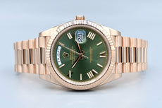 Rolex Day Date 40 Everose Gold Olive Roman Dial 228235 2023